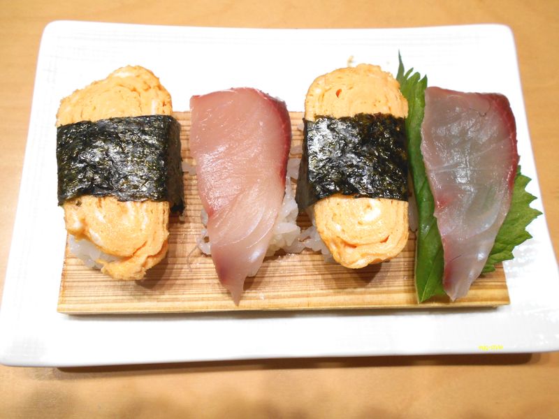 ハマチ寿司と玉子を乗せた寿司、簡単に作れる